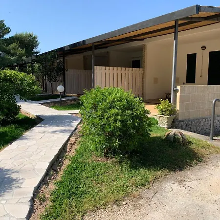Terra Rossa Country house